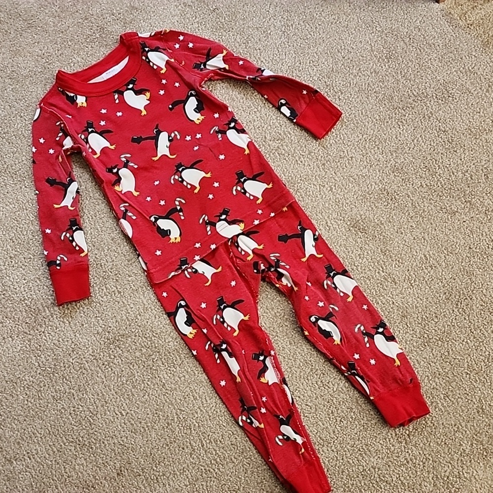 Hanna Andersson 3t penguin pajamas